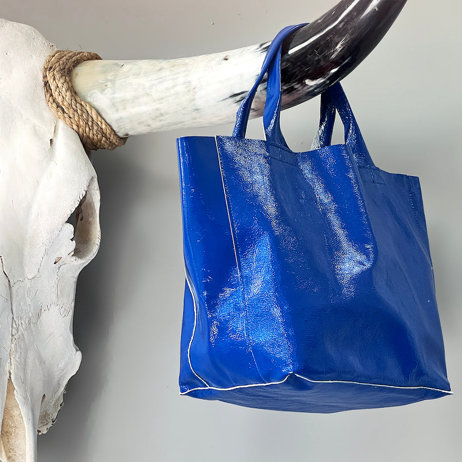 REBECCA TOTE – traceytanner