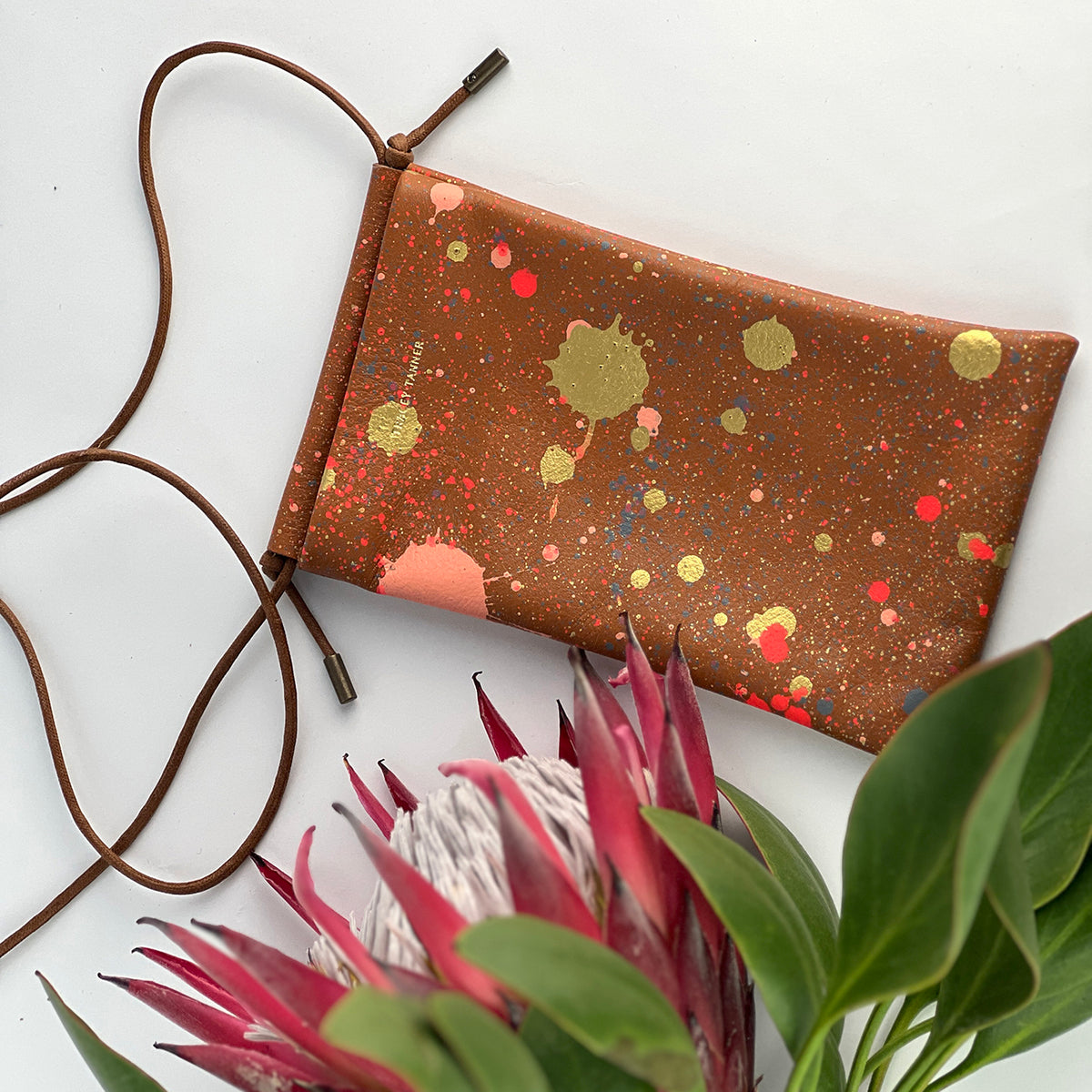 SPLATTER TIA CROSSBODY PHONE POUCH