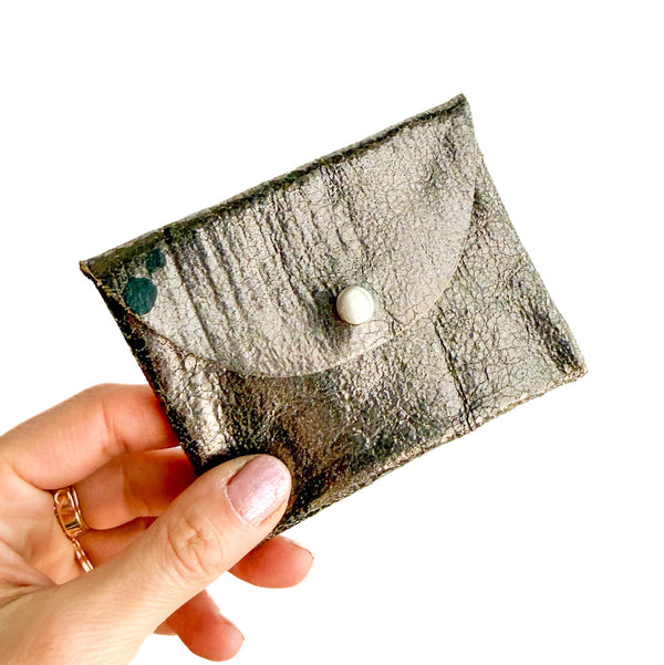 DISTRESS ANTHRACITE
